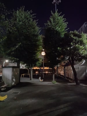 OPPO Reno5 Aのカメラ：夜景モード