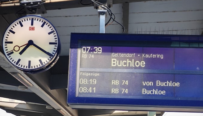 ミュンヘン中央駅からBuchloe行き