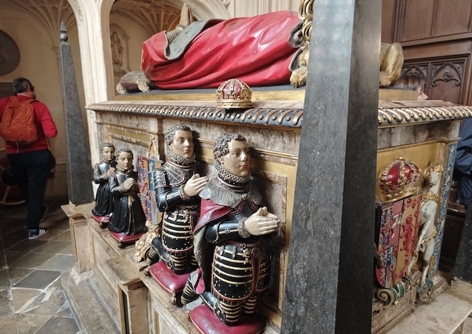 The tomb of Margaret Douglas, Countess of Lennox, is decorated with the praying figures of her eight children, and a magnificent lion sits at the feet of her effigy.