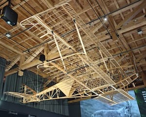アルトゥーロ・フェラリンの飛行機