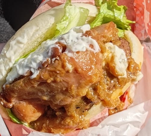 東京ディズニーランドのベイマックス・バーガー