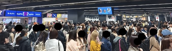 東京ドームの売店の混雑具合